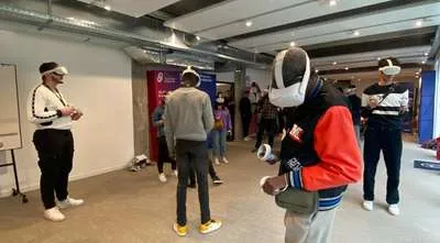 étudiants dans le Metaverse