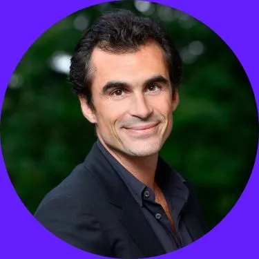 image-raphael-enthoven-fond-bleu